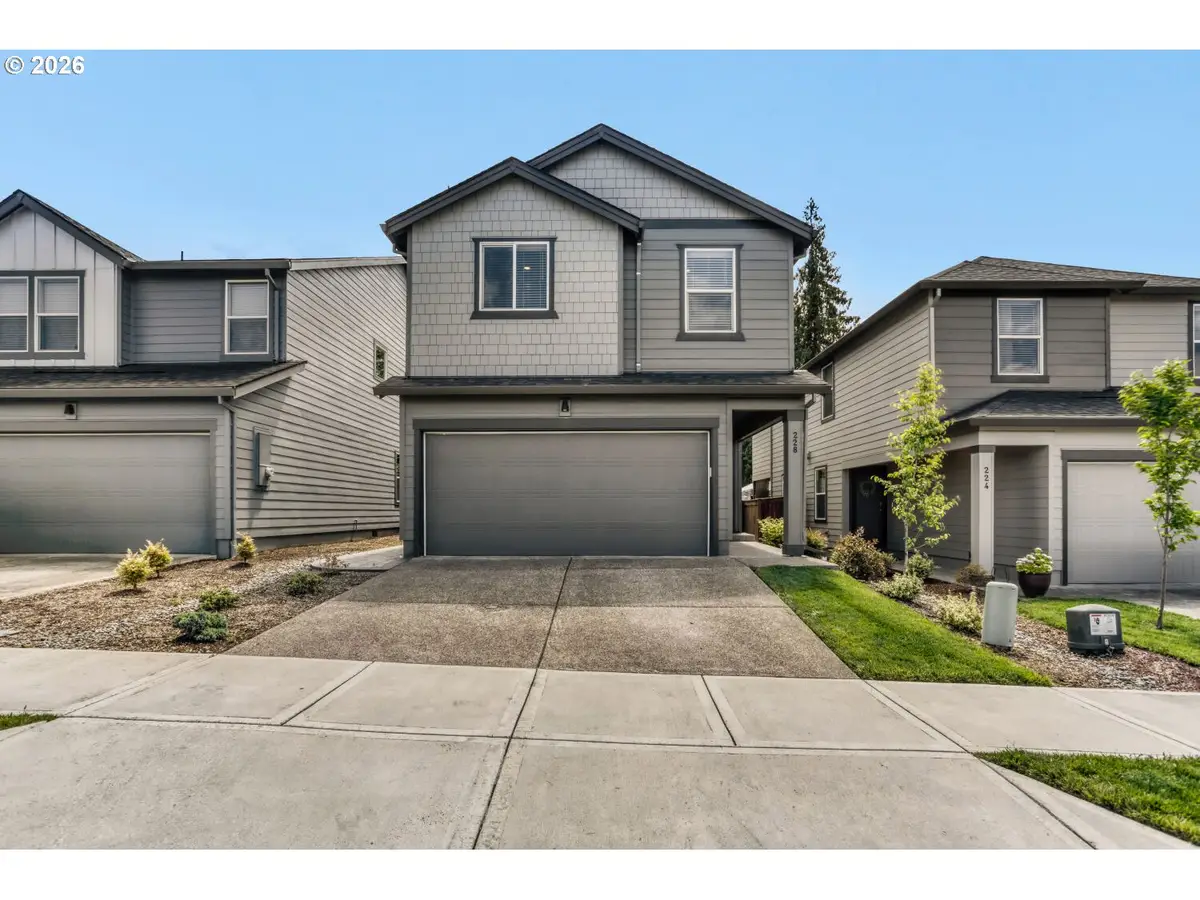 228 N 30th Dr, Ridgefield, WA 98642 - #1