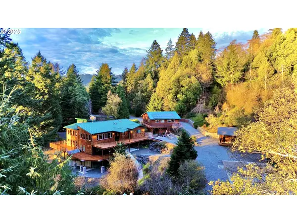 94330 Schreiber Dr, GoldBeach, OR 97444