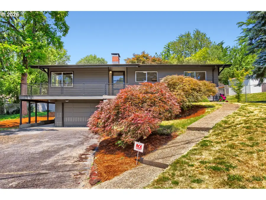 6425 SW Radcliffe St, Portland, OR 97219 - #2