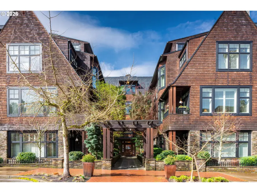 535 2nd St #207, Lake Oswego, OR 97034 - #2