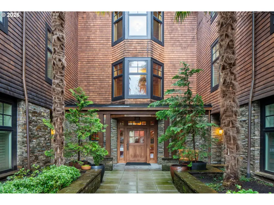 535 2nd St #207, Lake Oswego, OR 97034 - #3