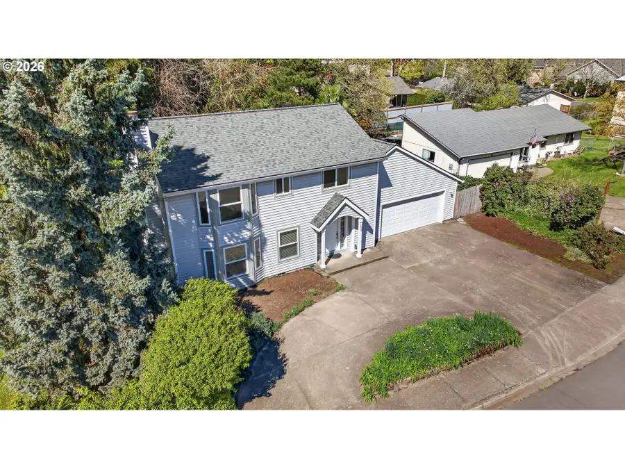 1335 SW Russ Ln, McMinnville, OR 97128 - #2