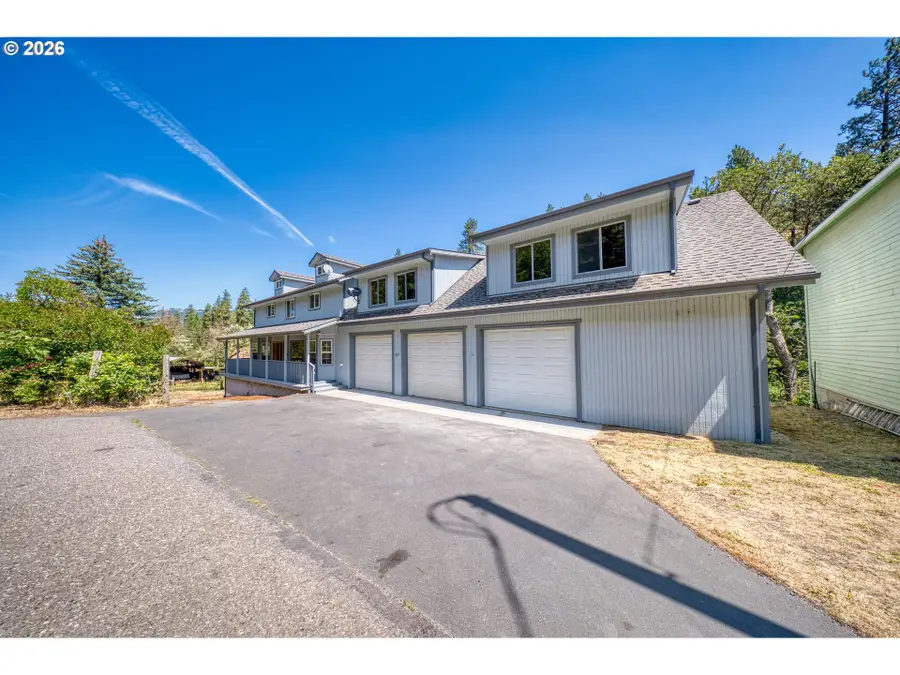 107 3rd Ave, Mosier, OR 97040 - #3