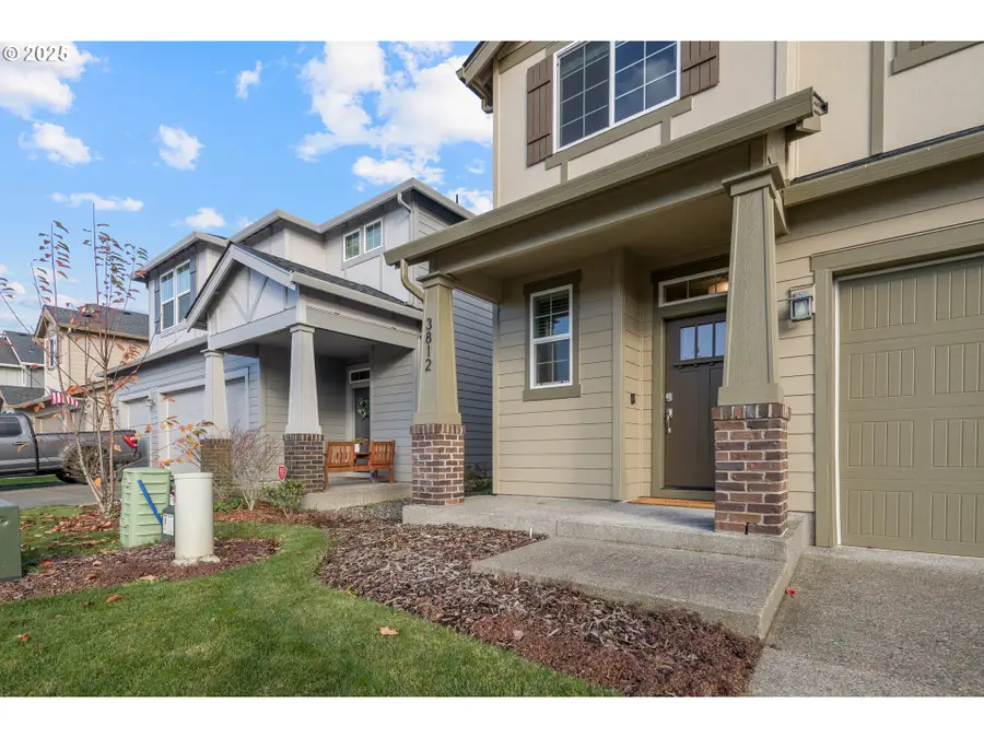 3812 S 41st Pl, Ridgefield, WA 98642 - Image #2