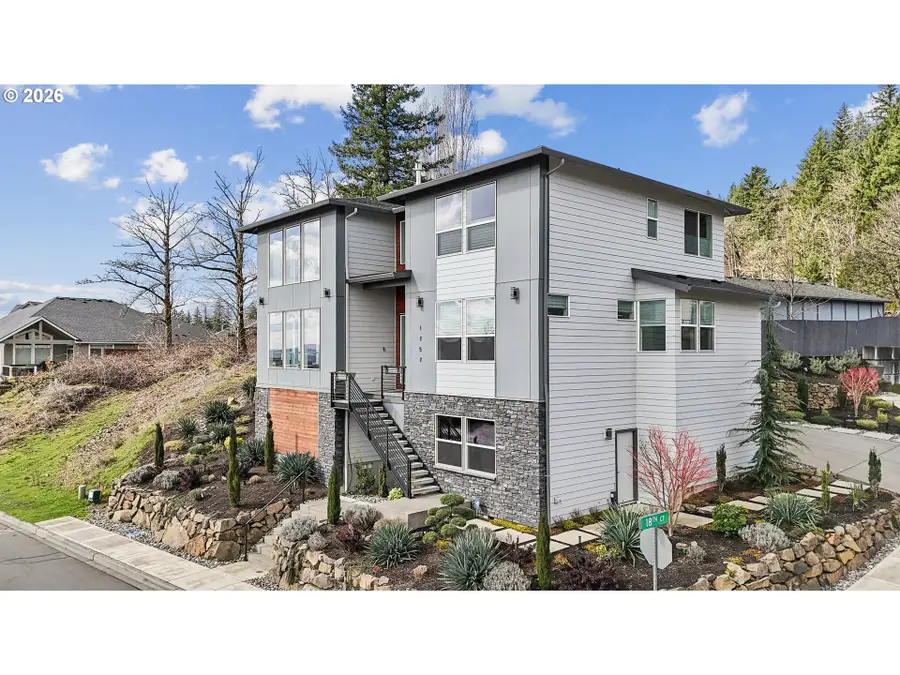 1757 N Columbia Ridge Way, Washougal, WA 98671 - #2