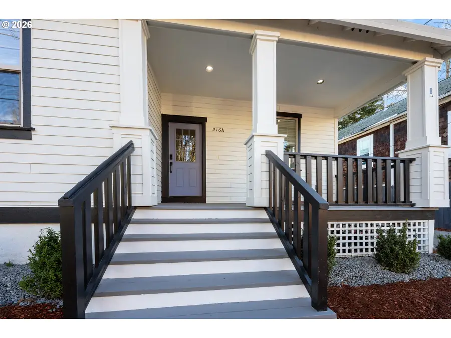 216 NE Tillamook St #A, Portland, OR 97212 - #2