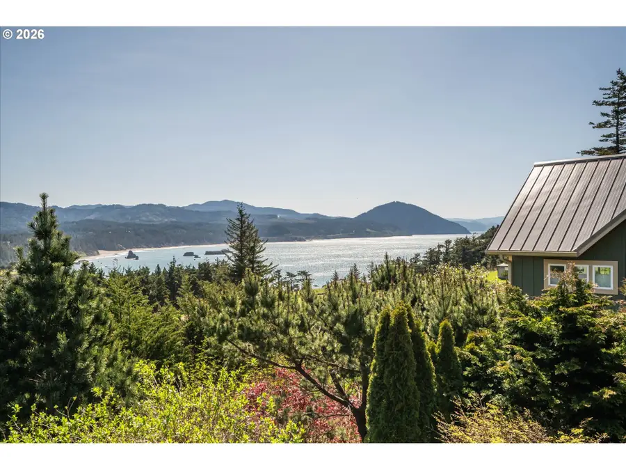 650 Boot Hill Rd, Port Orford, OR 97465 - #2