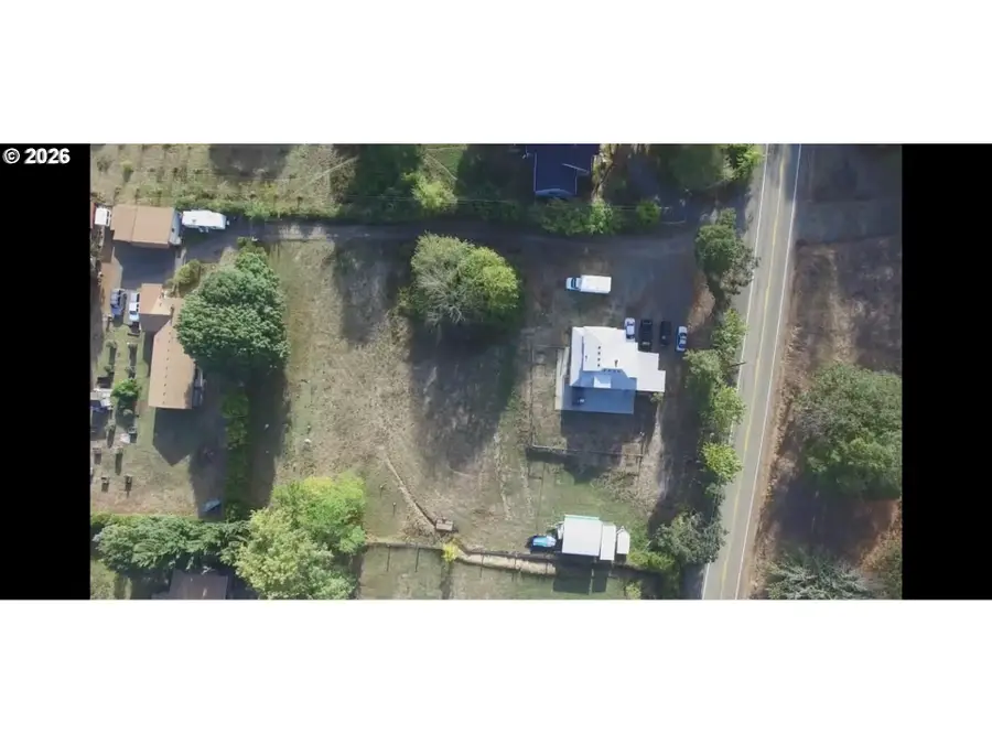 9060 Azalea Glen Rd, Glendale, OR 97442 - #3