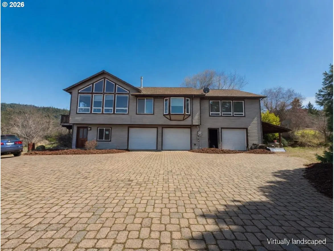 3991 Sherrard Rd, Hood River, OR 97031 - #1