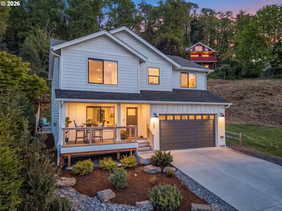 489 Hamburg Ave, Astoria, OR 97103 - #1