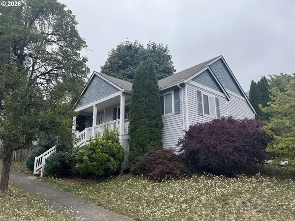 39057 Jerger St, Sandy, OR 97055