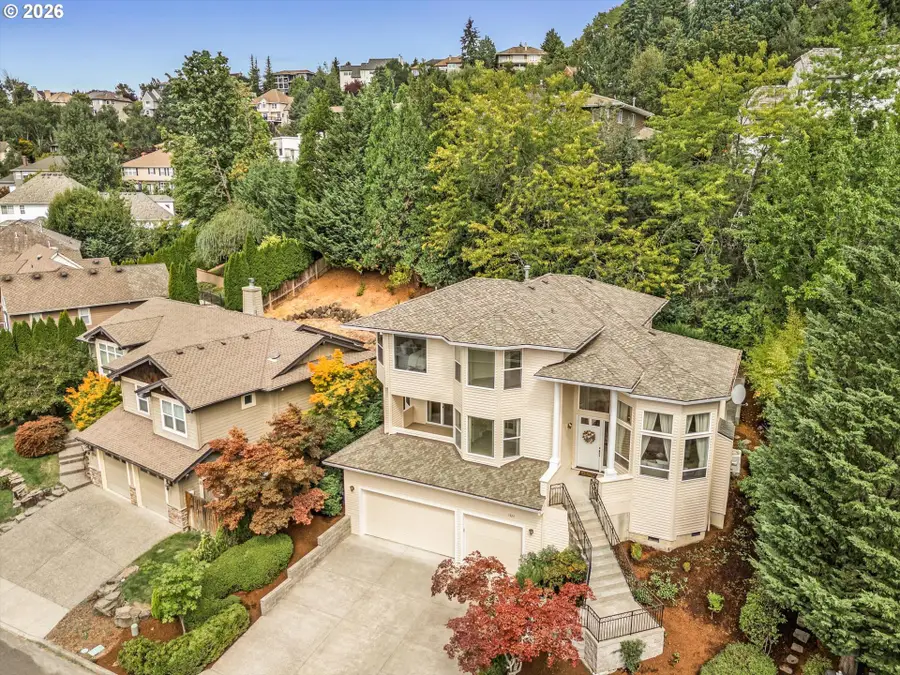 1924 NW Norfolk Ct, Portland, OR 97229 - #3