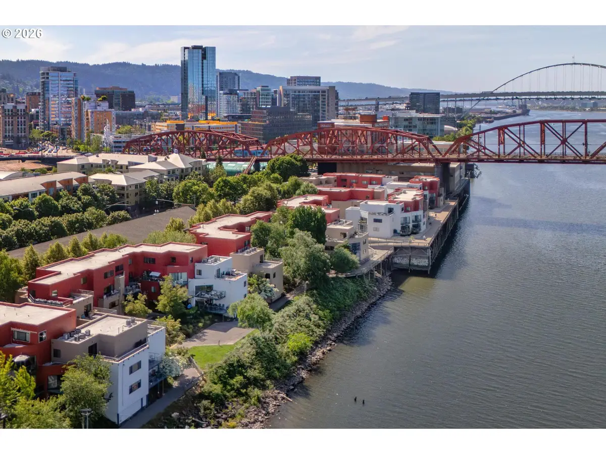 920 NW Naito Pkwy #J25, Portland, OR 97209 - #1