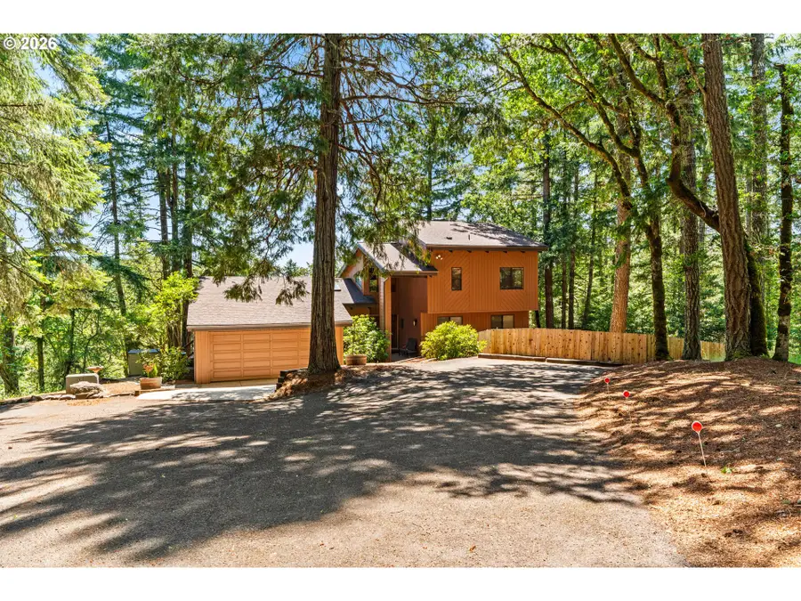 28560 Sutherlin Ln, Eugene, OR 97405 - #2