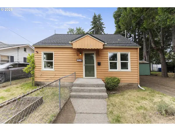 2343 SE 85th Ave Se, Portland, OR 97216