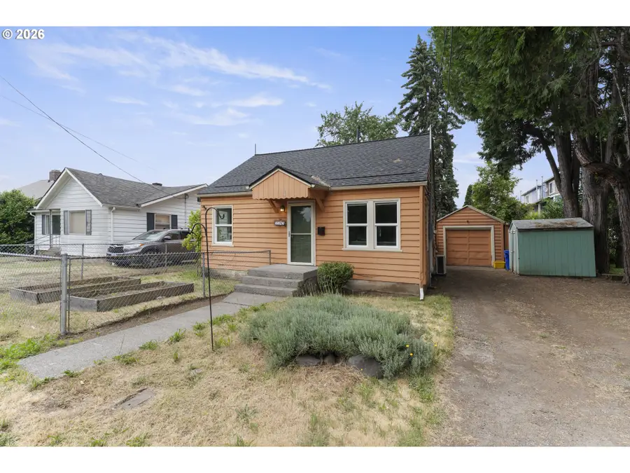 2343 SE 85th Ave Se, Portland, OR 97216 - #3
