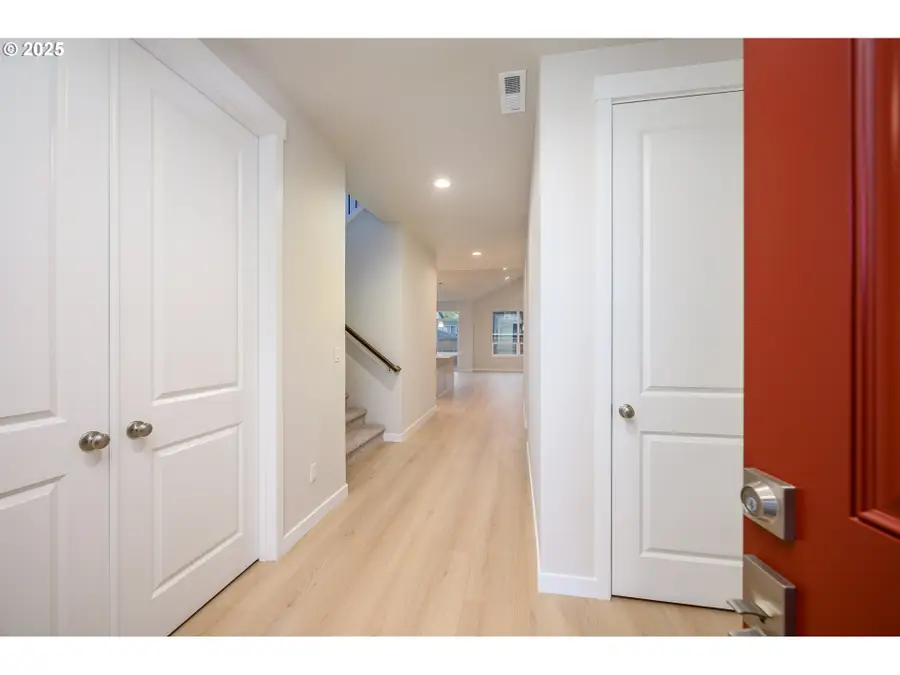 24052 SW Maple Ter Sw, Sherwood, OR 97140 - Image #3