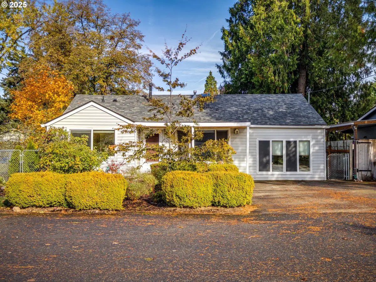 6105 SE Lambert St, Portland, OR 97206 - Image #1