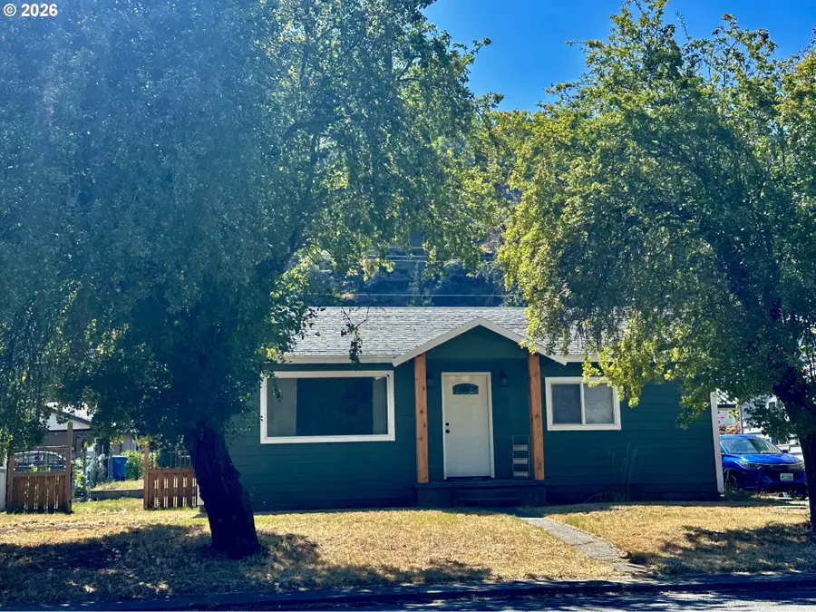 617 N Main St, Klickitat, WA 98628 - #2