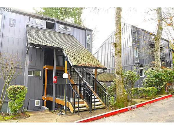 100 Kerr Pkwy #30, LakeOswego, OR 97035