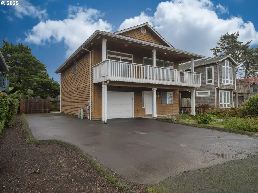 663 S Hemlock St, Cannon Beach, OR 97110 - Image #3