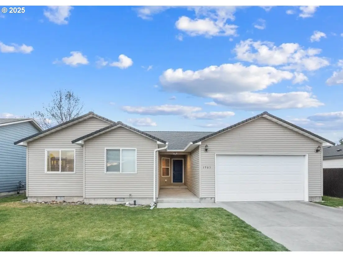 1705 E Glacier St, La Grande, OR 97850 - Image #1