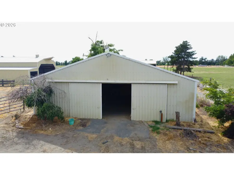 79404 Powerline Rd, Hermiston, OR 97838 - #2