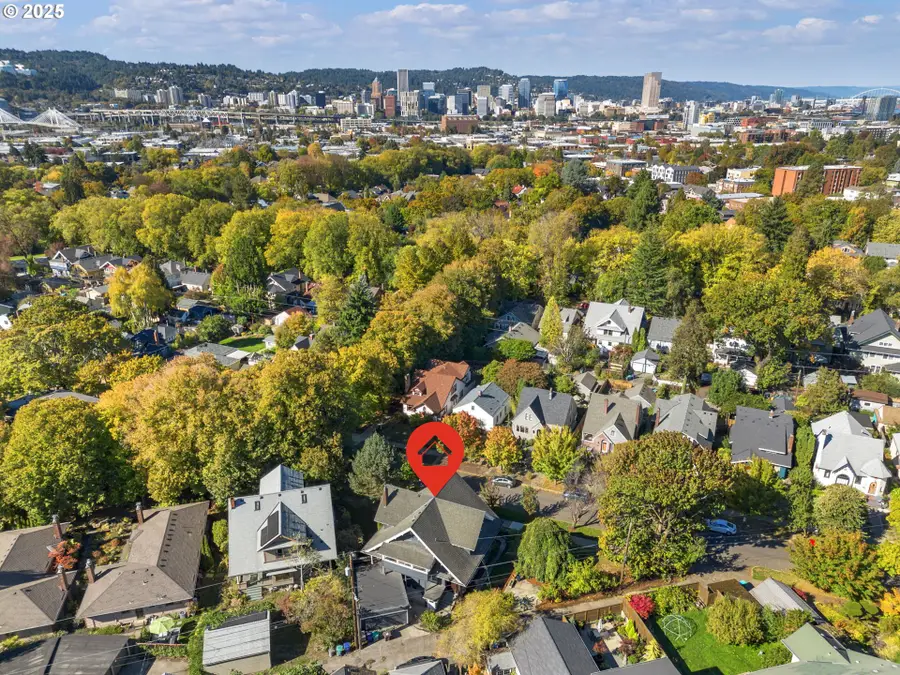 1836 SE Locust Ave, Portland, OR 97214 - Image #3