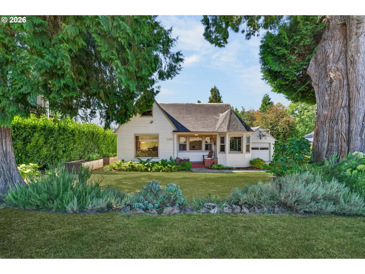 3326 SE Lake Rd, Milwaukie, OR 97222 - #1