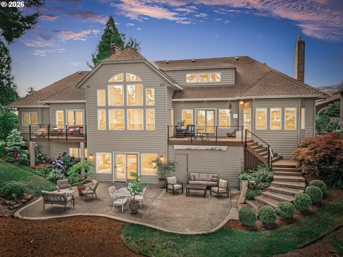704 Summit St, Oregon City, OR 97045 - #1