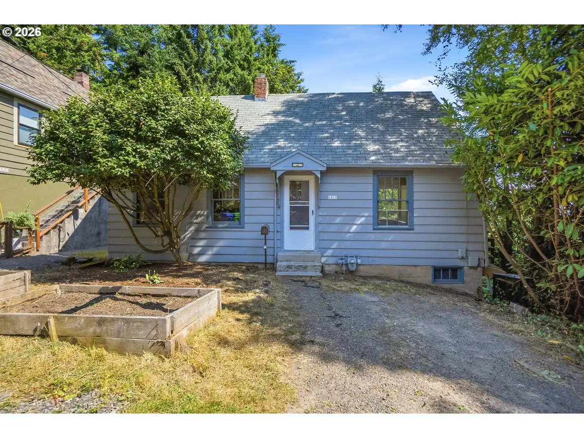 1017 SW Grover St, Portland, OR 97239 - #1