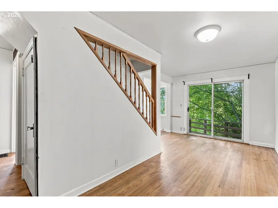 1017 SW Grover St, Portland, OR 97239 - #2