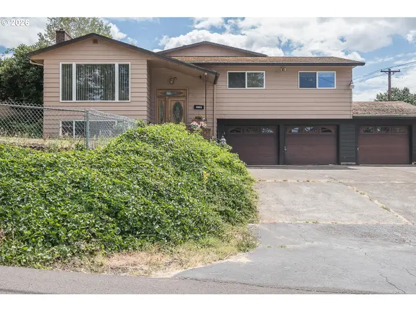 13212 SE Lucille St, HappyValley, OR 97086