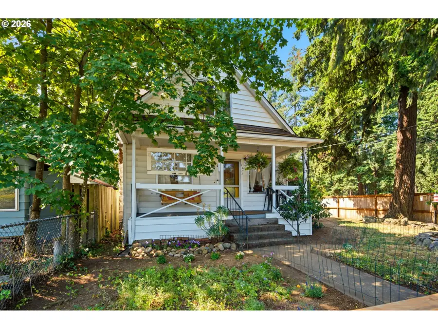 7402 SE Ellis St, Portland, OR 97206 - #2