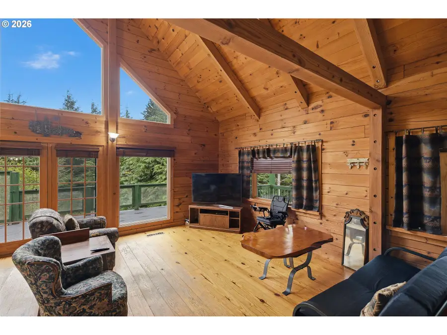 69247 Joshua Ln, Saunders Lake, OR 97459 - #3