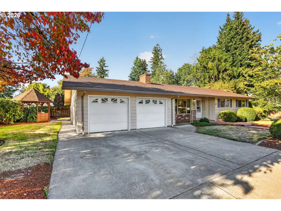 230 SW 7th Ave, Canby, OR 97013 - #3