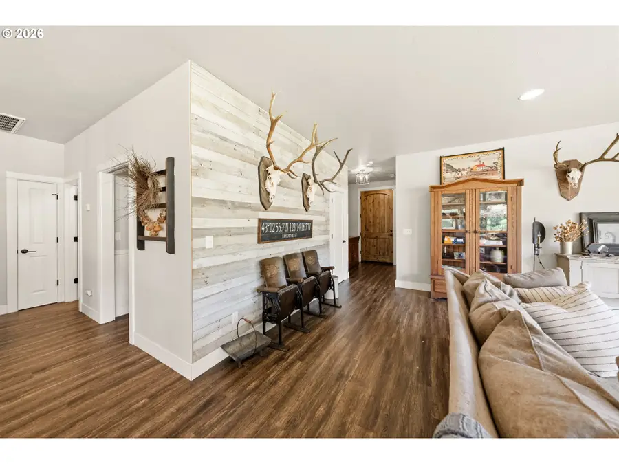 200 Hatfield Dr, Roseburg, OR 97470 - #3
