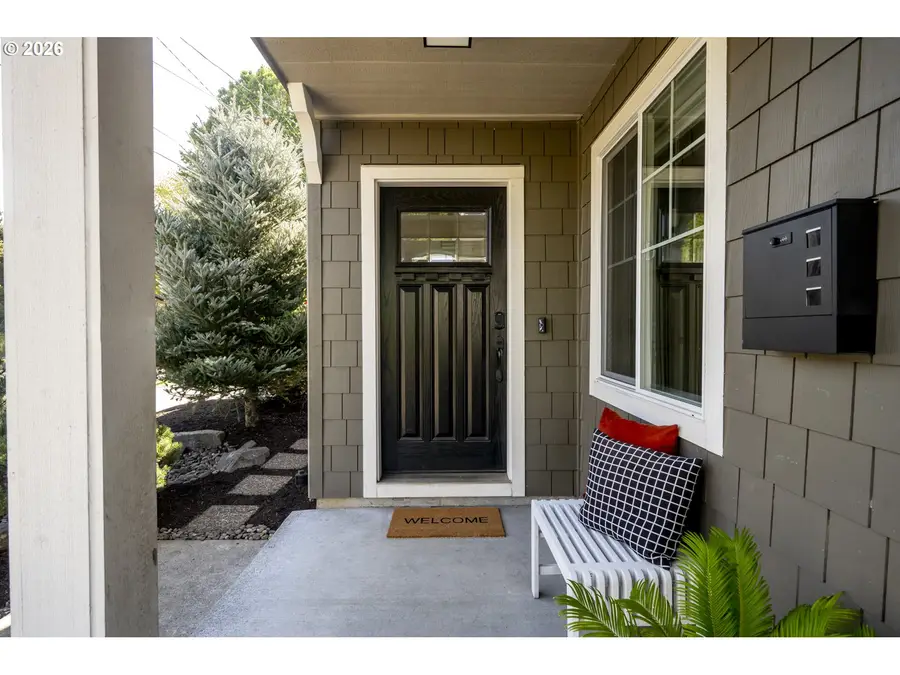 3833 SE 33rd Ave, Portland, OR 97202 - #3