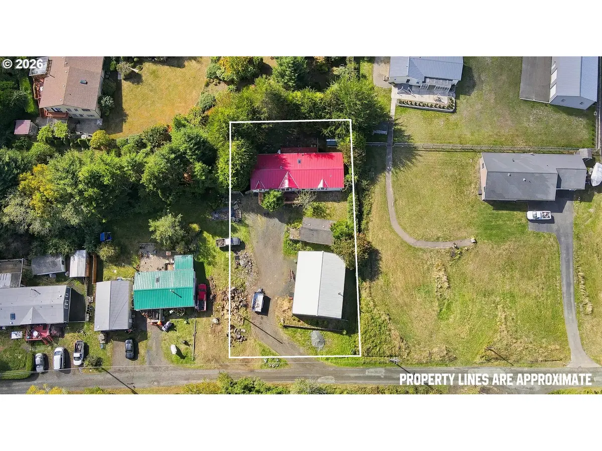 63234 Sunrise Rd, Coos Bay, OR 97420 - #1