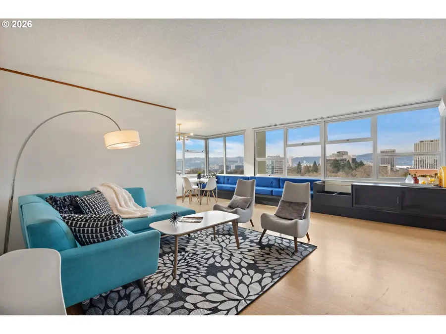 1220 NE 17th Ave #8F, Portland, OR 97232 - Image #2