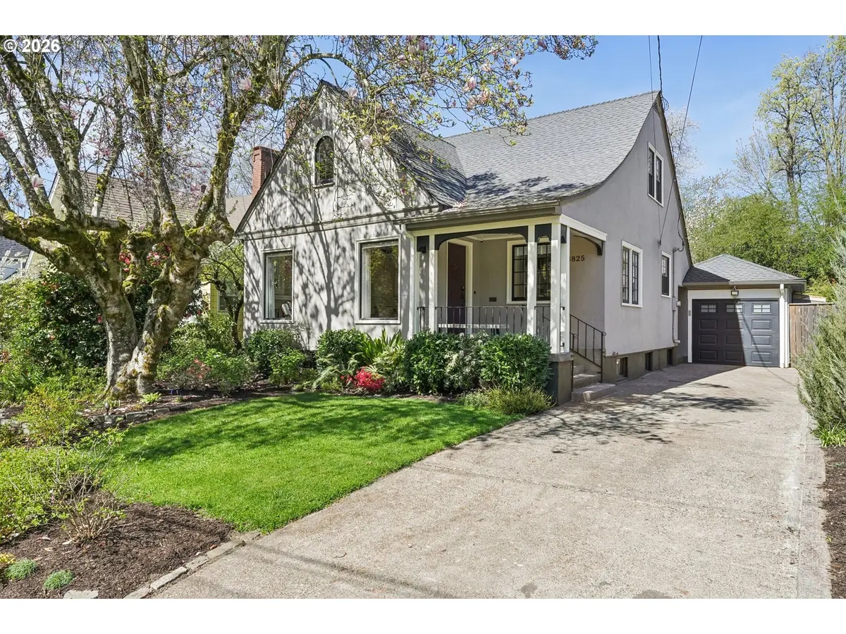 3825 SE Carlton St, Portland, OR 97202 - #1