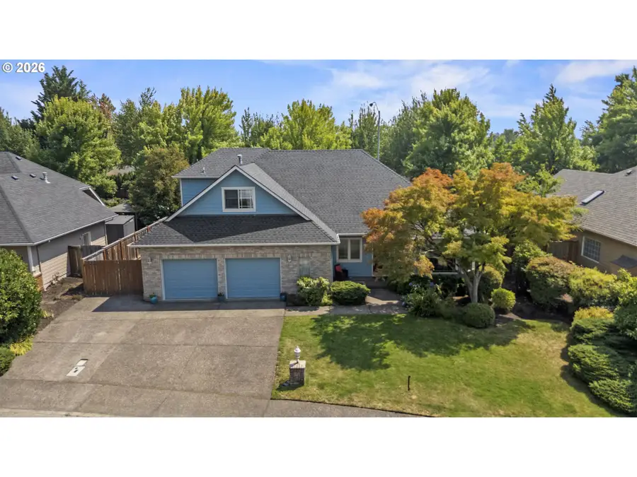 3298 Saint Thomas St, Eugene, OR 97408 - #3