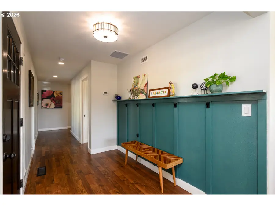 10 Ridgewood Dr, Roseburg, OR 97471 - #3