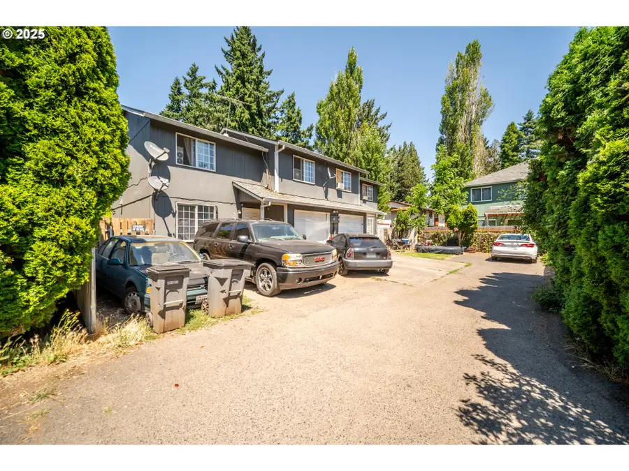 3306 E 17th St, Vancouver, WA 98661 - #2