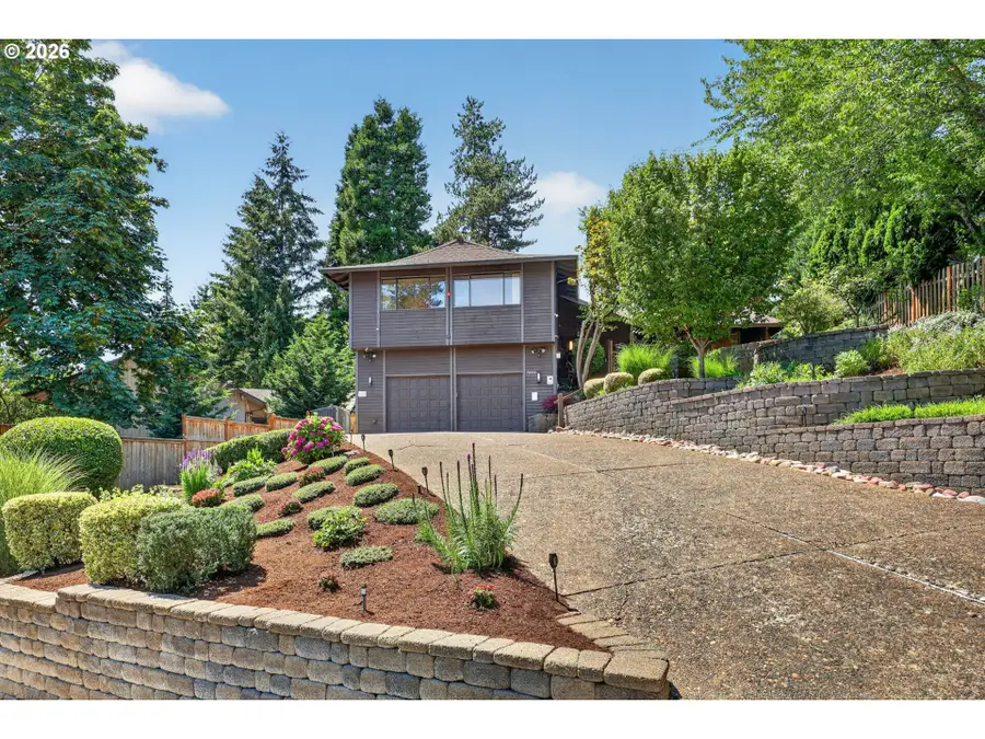 3165 SW Raleighview Dr, Portland, OR 97225 - #2