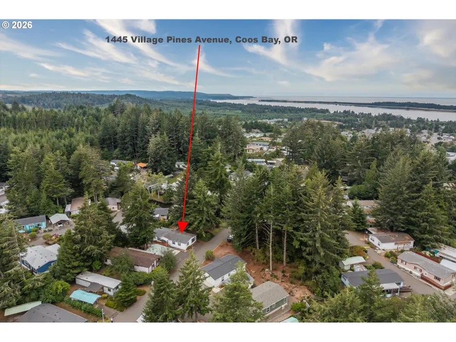 1445 Village Pines Ave, Coos Bay, OR 97420 - #2