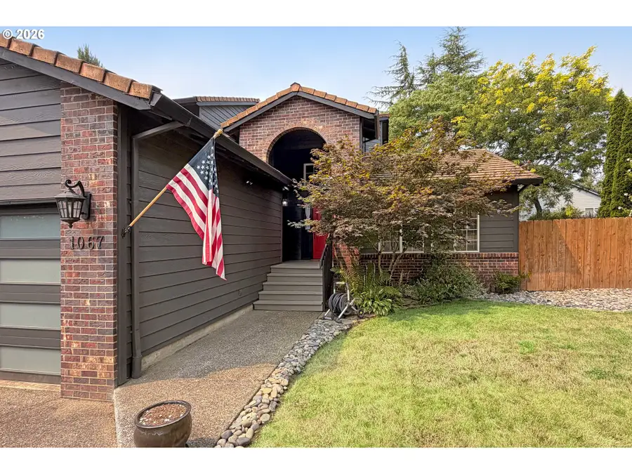 1067 SE Dogwood Ln, Gresham, OR 97080 - #3