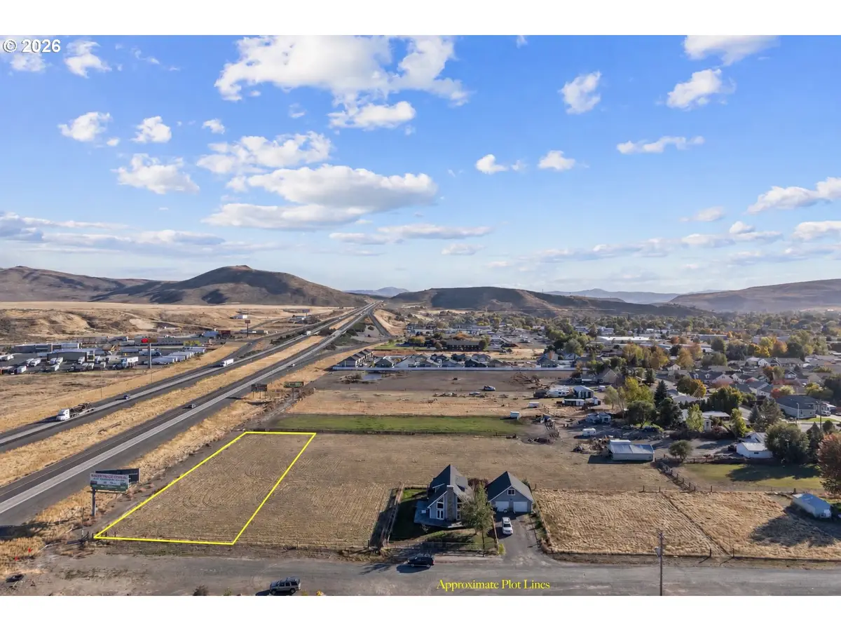 H St, Baker City, OR 97814 - #1