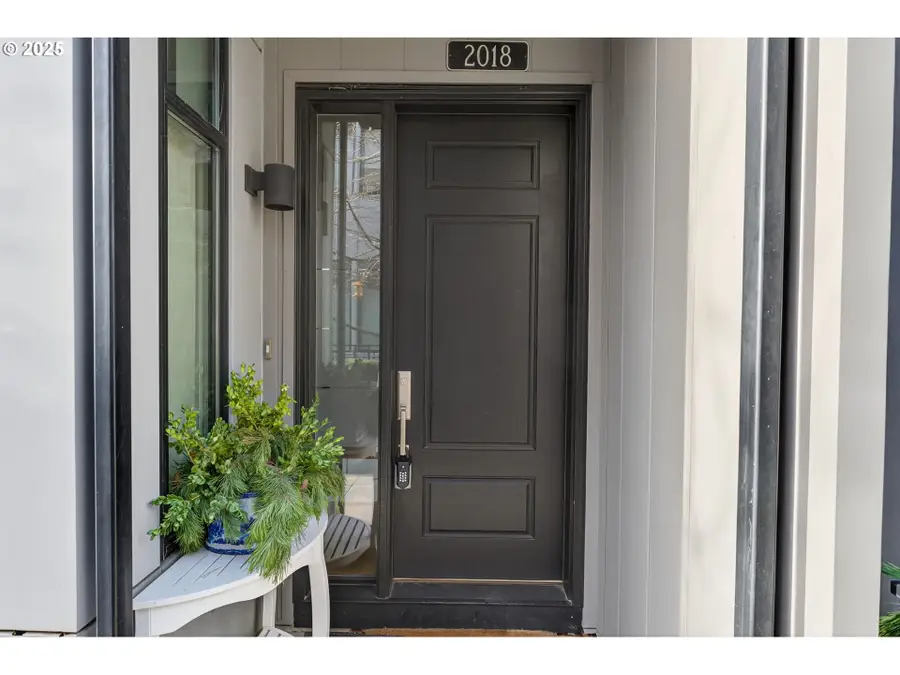 2018 NW 16th Ave, Portland, OR 97209 - Image #2