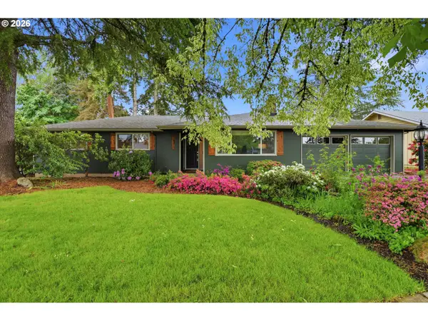 14320 SW Red Haven Dr, Beaverton, OR 97008